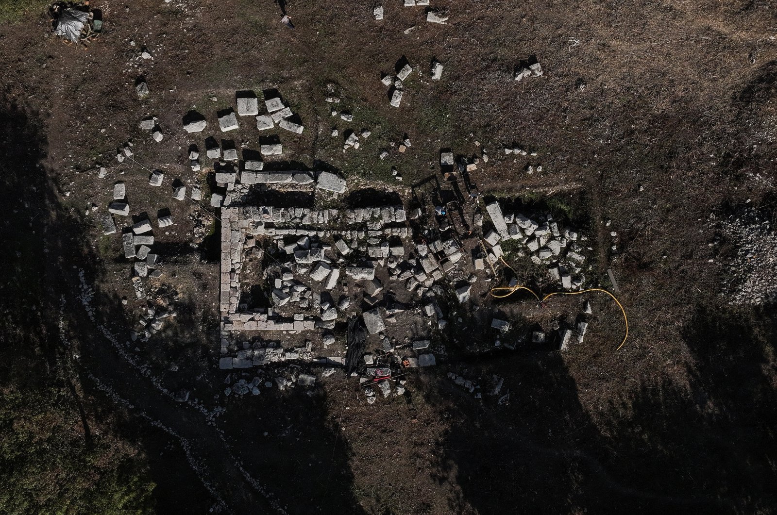 Aerial view of the excavations at Kız Island, Bursa, Türkiye, Oct. 16, 2024. (AA Photo)