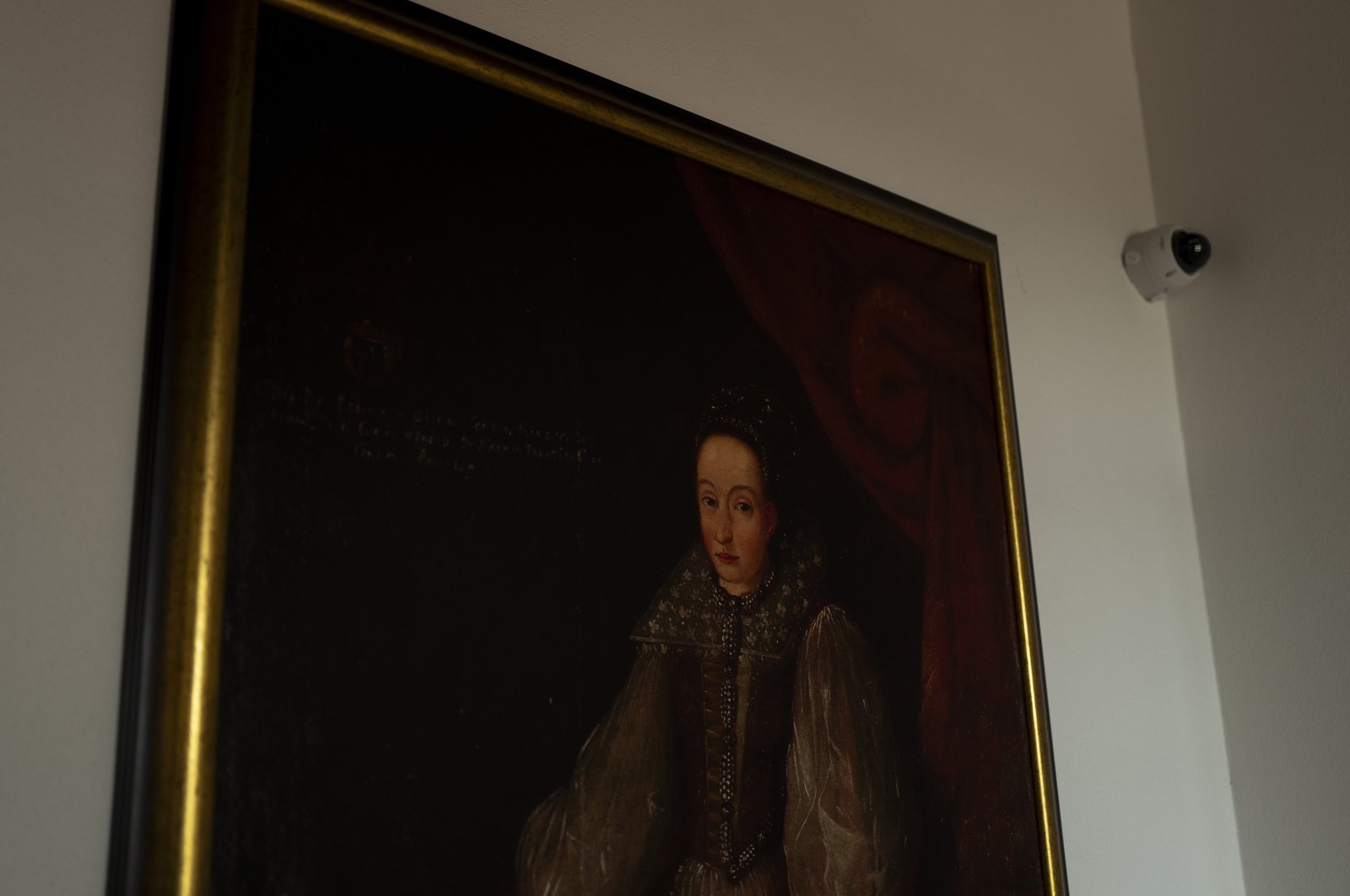 A painting of Elizabeth Bathory is seen in the Draskovic museum in Cachtice, Slovakia, Oct. 20, 2024. (AP Photo)