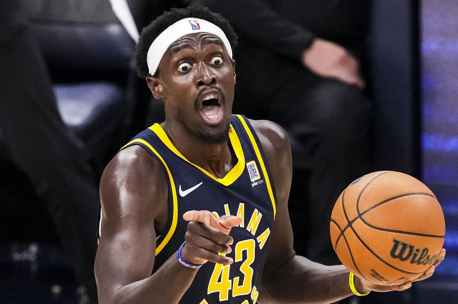 Indiana Pacers forward Pascal Siakam controls the ball during a basketball game against the Boston Celtics at Gainbridge Fieldhouse, Indianapolis, Indiana, U.S., Oct 30, 2024. (Reuters Photo)