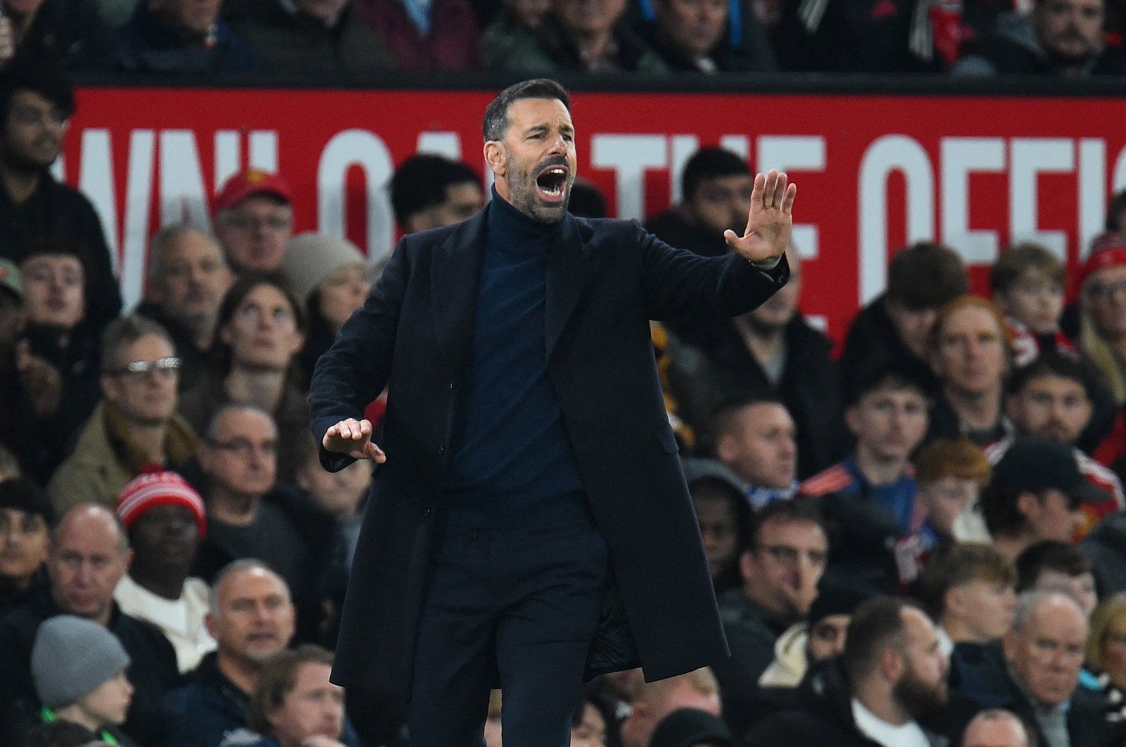 Manchester United interim manager Ruud van Nistelrooy reacts during the Carabao Cup Round of 16 match against Leicester City at Old Trafford, Manchester, U.K., Oct. 30, 2024. (Reuters Photo) 