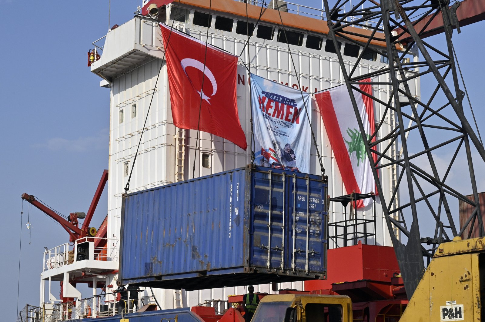 Workers unload relief supplies provided by Türkiye from a cargo ship in the port of Beirut, Lebanon, Nov. 1, 2024. (EPA Photo)