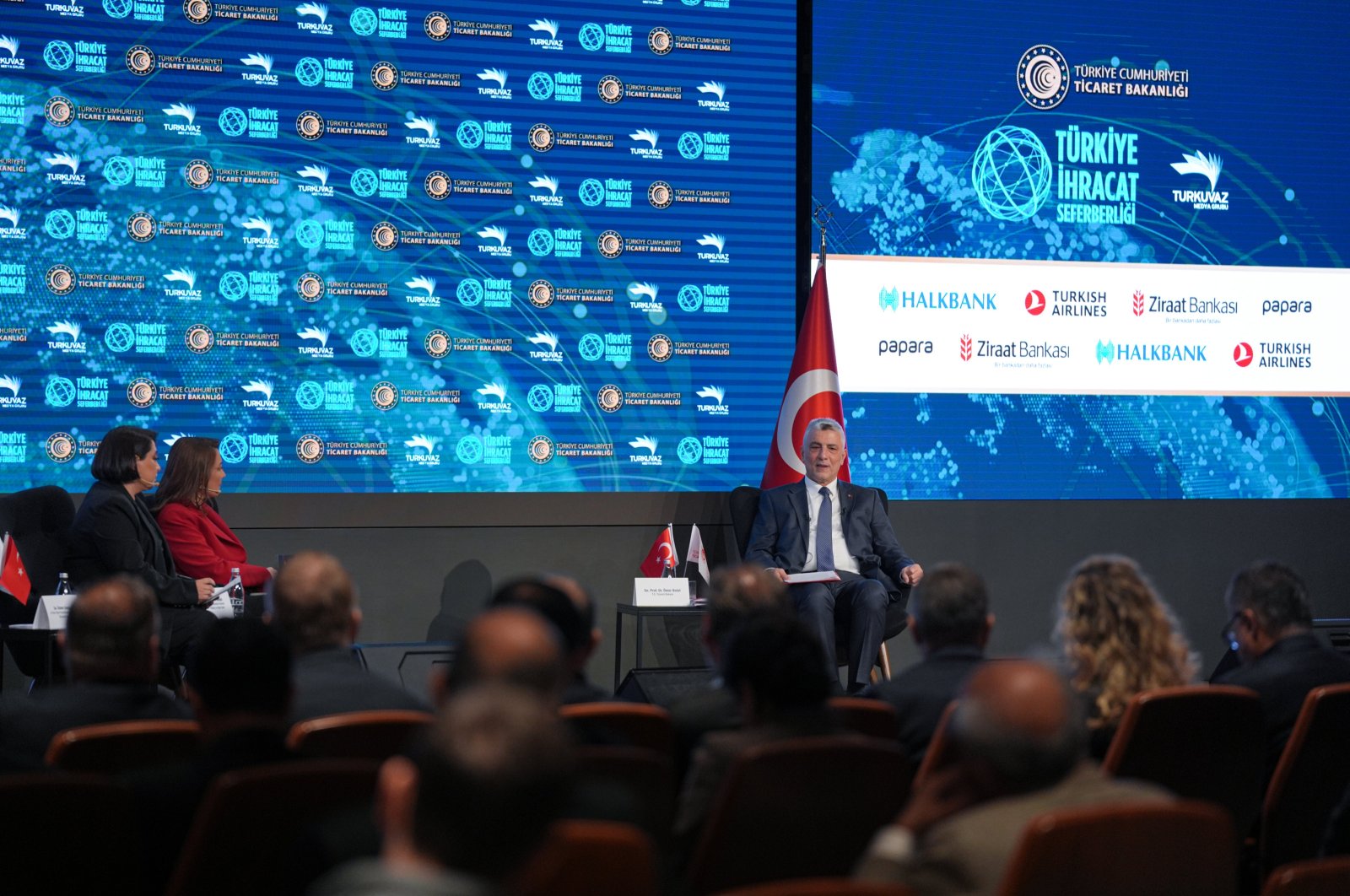 Trade Minister Ömer Bolat (C) attends the Türkiye Export Mobilization program at the Turkuvaz Media Center in Istanbul, Türkiye, Nov. 7, 2024. (AA Photo)