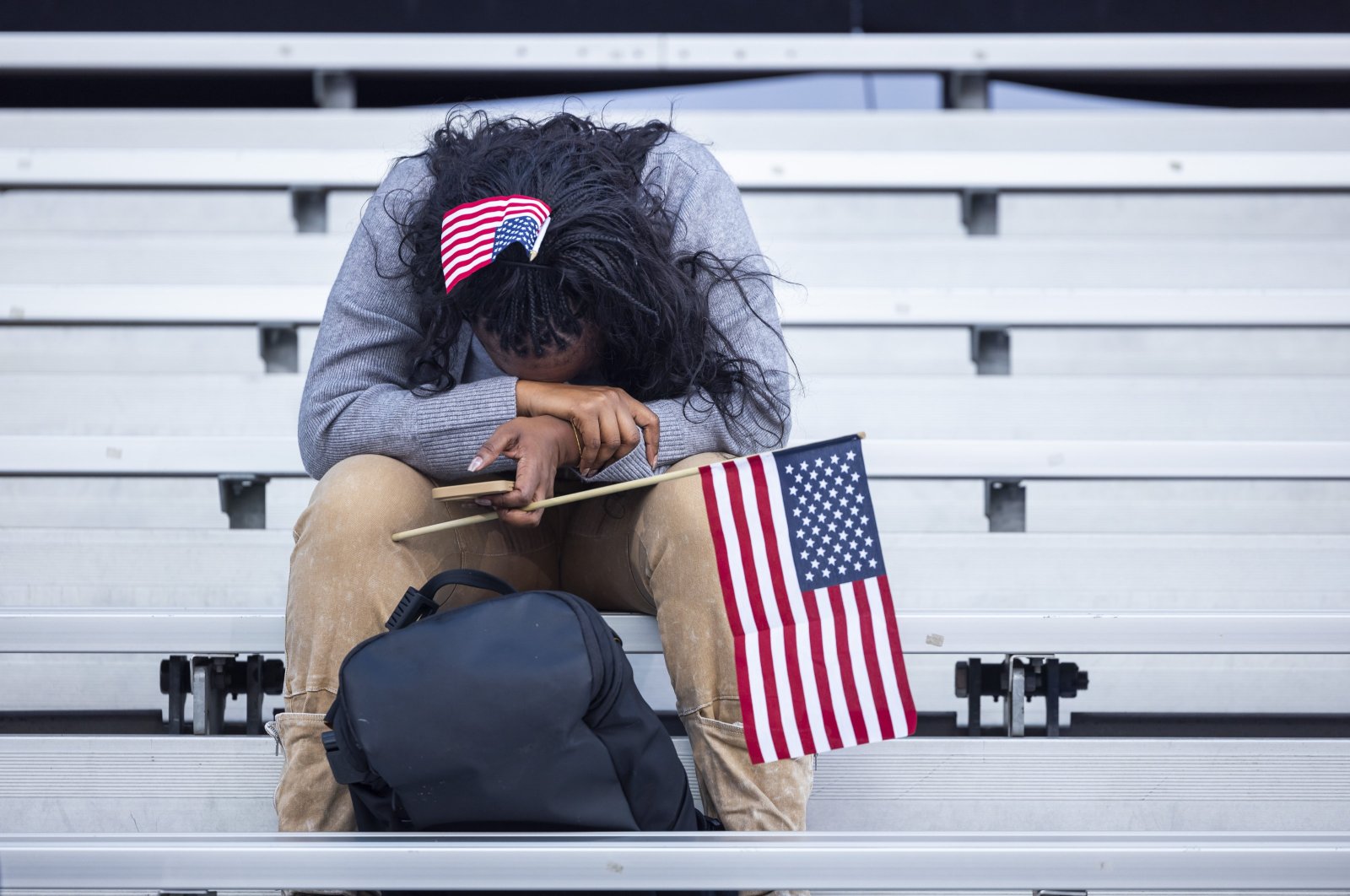 PhD student Chioma Tait cries after Vice President Kamala Harris conceded the U.S. presidential race to President-elect Donald Trump at Howard University the day after Election Day, Washington, DC, U.S., Nov. 6, 2024. (EPA Photo)