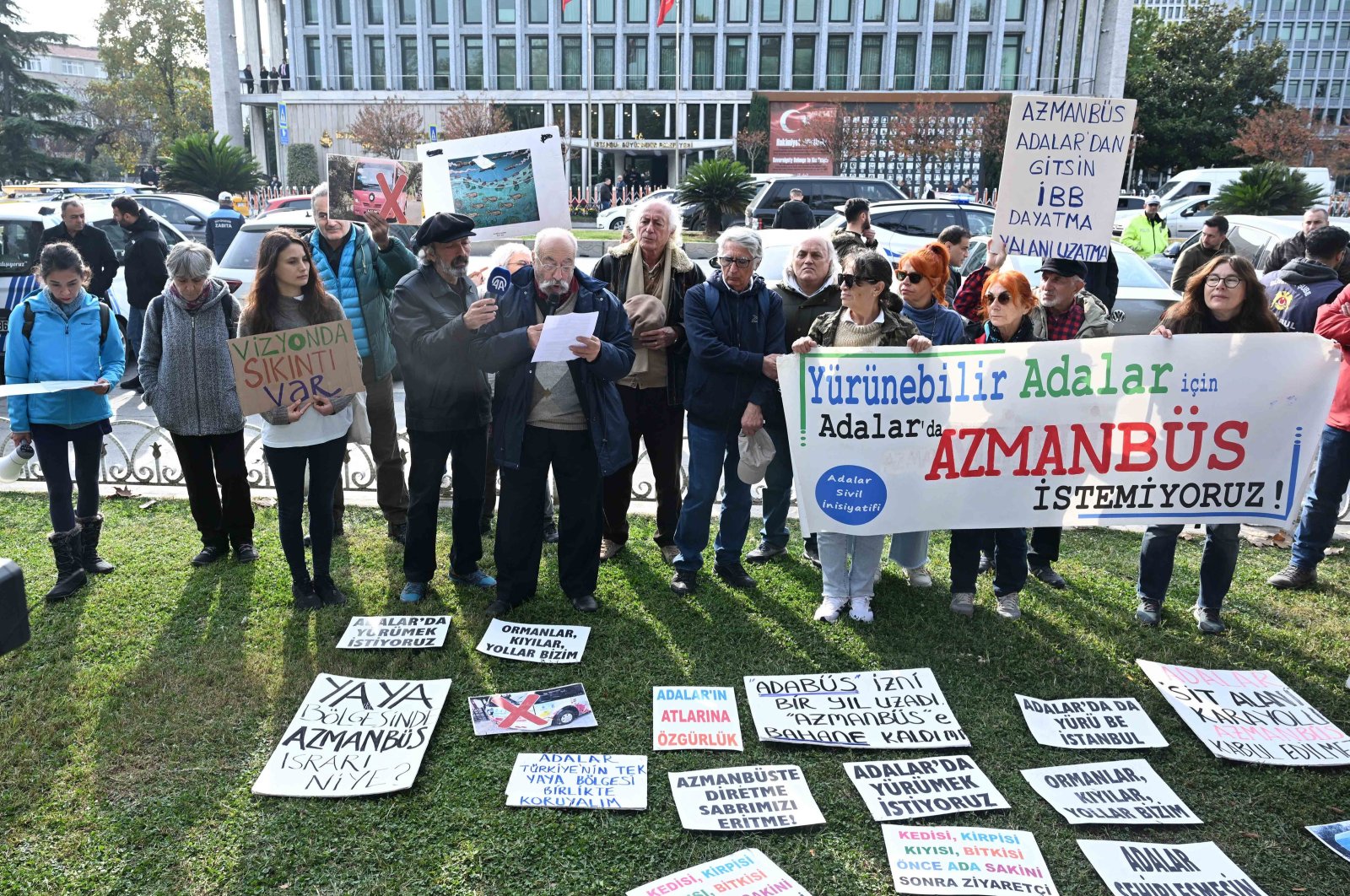 Protesters rally against electric minibuses in the Princes&#039; Islands, calling to preserve the car-free status, Istanbul, Türkiye, Nov. 11, 2024. (AA Photo)