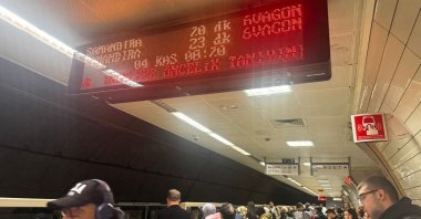 The Üsküdar-Samandıra line skips five stations, causing confusion and safety concerns. Istanbul, Türkiye, Nov. 4, 2024. (AA Photo)