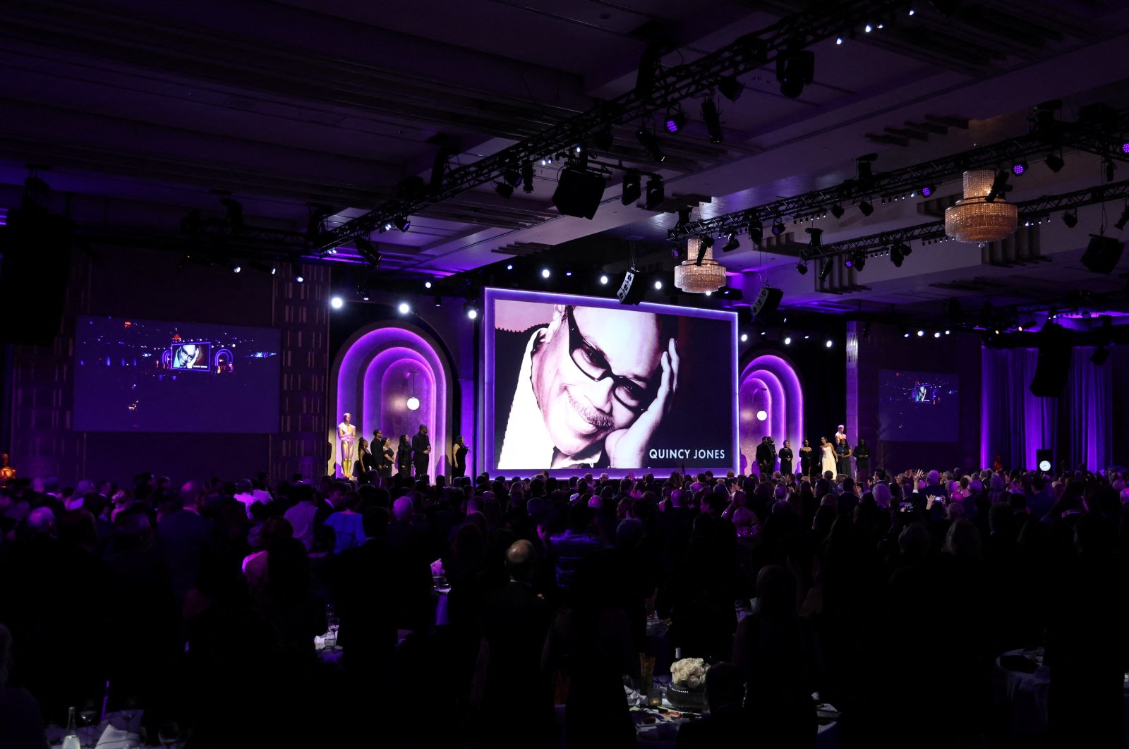 Jennifer Hudson performs onstage in tribute to Quincy Jones during the Academy of Motion Picture Arts and Sciences 15th Governors Awards at the Ray Dolby Ballroom in Los Angeles, California, U.S., Nov. 17, 2024. (Reuters Photo)