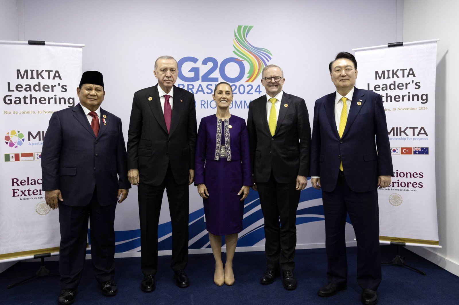 The leaders of the MIKTA grouping of Mexico, Indonesia, South Korea, Türkiye and Australia (L-R) pose for a photo during their talks, Rio de Janeiro, Brazil, Nov. 18, 2024. (EPA Photo)