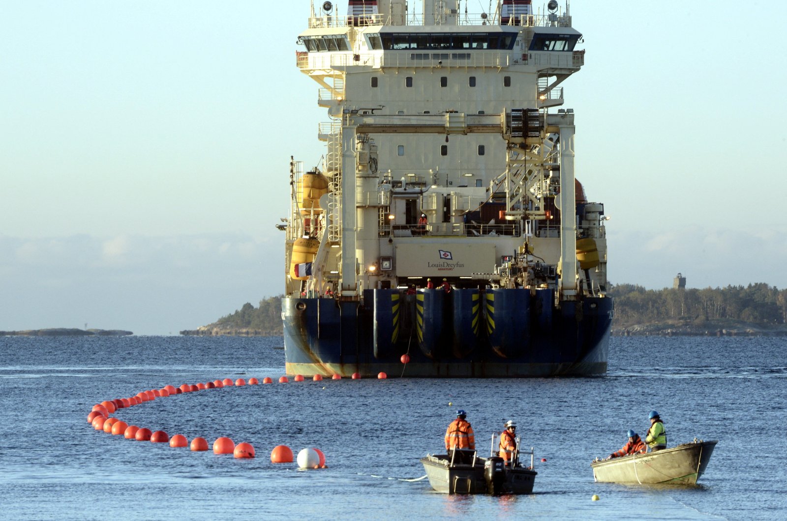 The C-Lion1 submarine telecommunications cable is being laid to the bottom of the Baltic Sea by cable ship Ile de Brehat on the shore of Helsinki, Finland, Oct. 12, 2015. (Reuters File Photo)