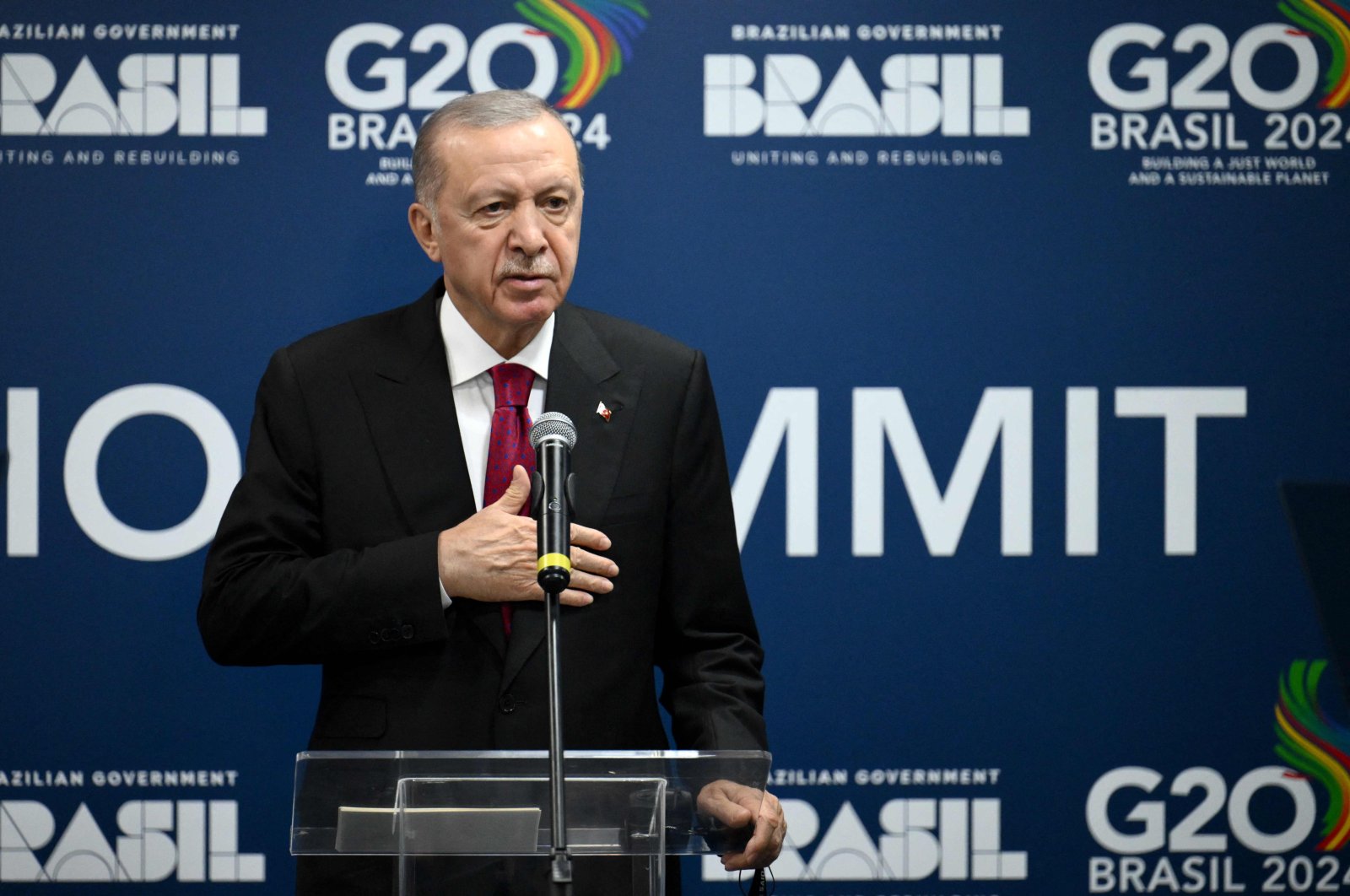 President Recep Tayyip Erdoğan holds a news conference during the G-20 Leaders&#039; Meeting in Rio de Janeiro, Brazil, Nov. 19, 2024. (AFP Photo)