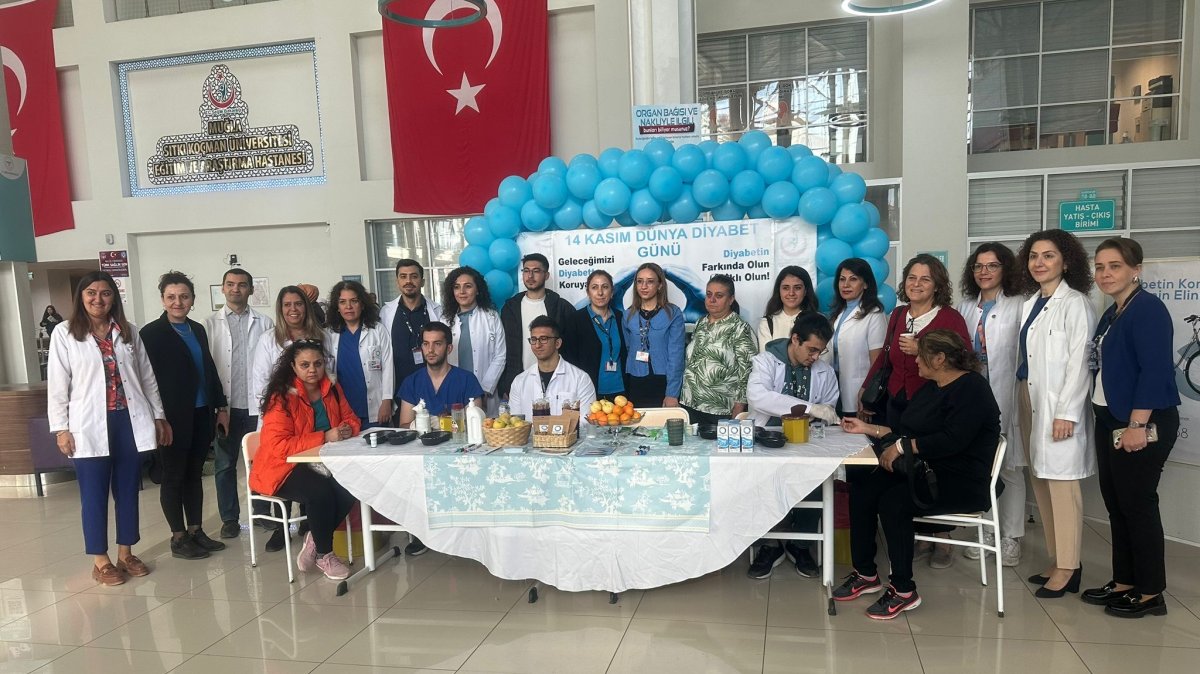 Doctors, nurses and Leyla Yvonne Ergil at the special event held by the Research and Medical School Hospital in Muğla, Türkiye, Nov. 14, 2024. (Courtesy of Leyla Yvonne Ergil)