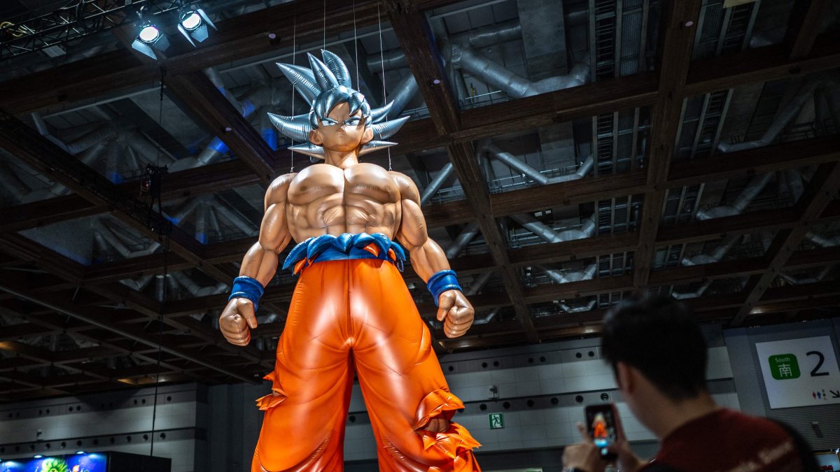 People visit the &quot;Dragon Ball Daimatsuri&quot; event to mark the 40th anniversary of Akira Toriyama&#039;s Dragon Ball franchise at the Tokyo Big Sight, Tokyo, Japan, Oct. 6, 2024. (AFP File Photo)