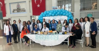 Doctors, nurses and Leyla Yvonne Ergil at the special event held by the Research and Medical School Hospital in Muğla, Türkiye, Nov. 14, 2024. (Courtesy of Leyla Yvonne Ergil)