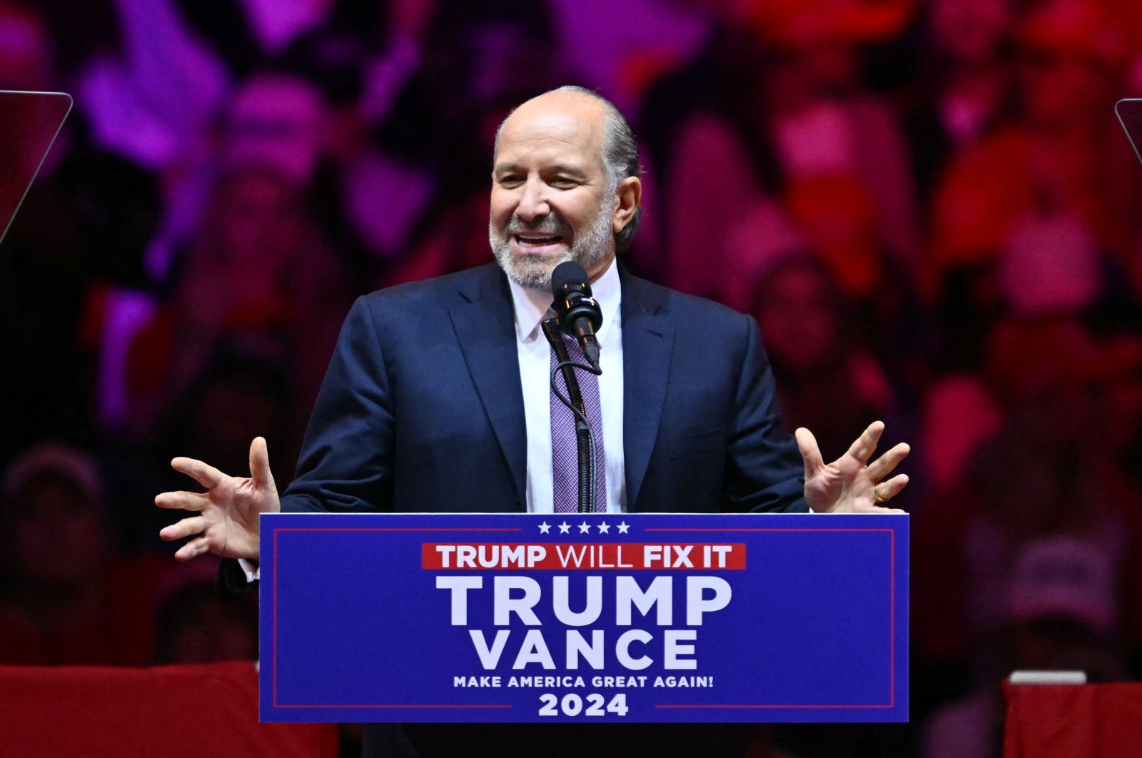 Howard Lutnick, chairperson and CEO of Cantor Fitzgerald and co-chair of the Trump 2024 Transition Team, speaks at a rally for former U.S. president and Republican presidential candidate Donald Trump, Madison Square Garden, New York, U.S., Oct. 27, 2024. (AFP Photo)