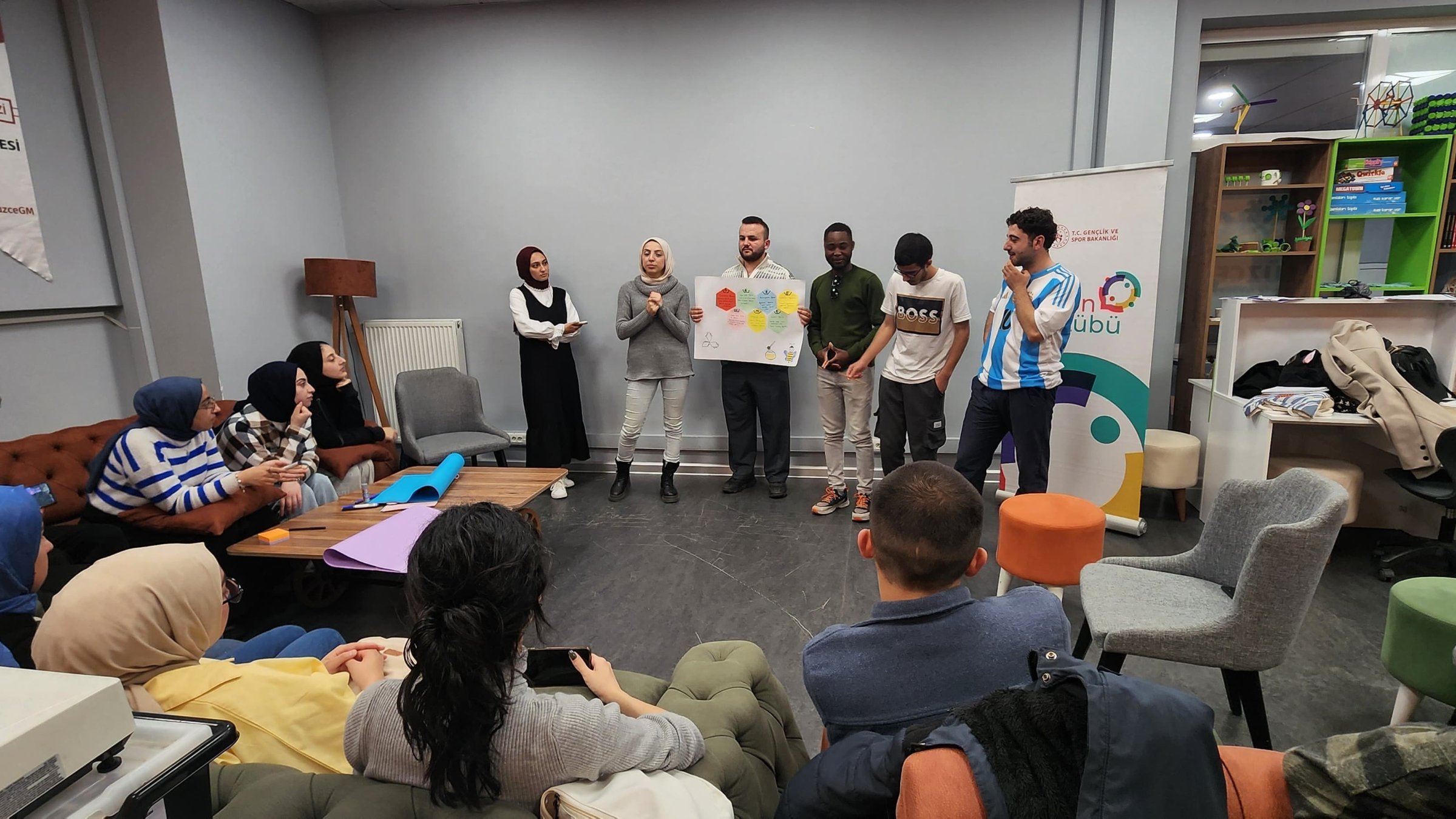 International students attend Turkish language courses at Düzce university, Düzce, Türkiye, Oct. 30, 2024. (IHA Photo) 





