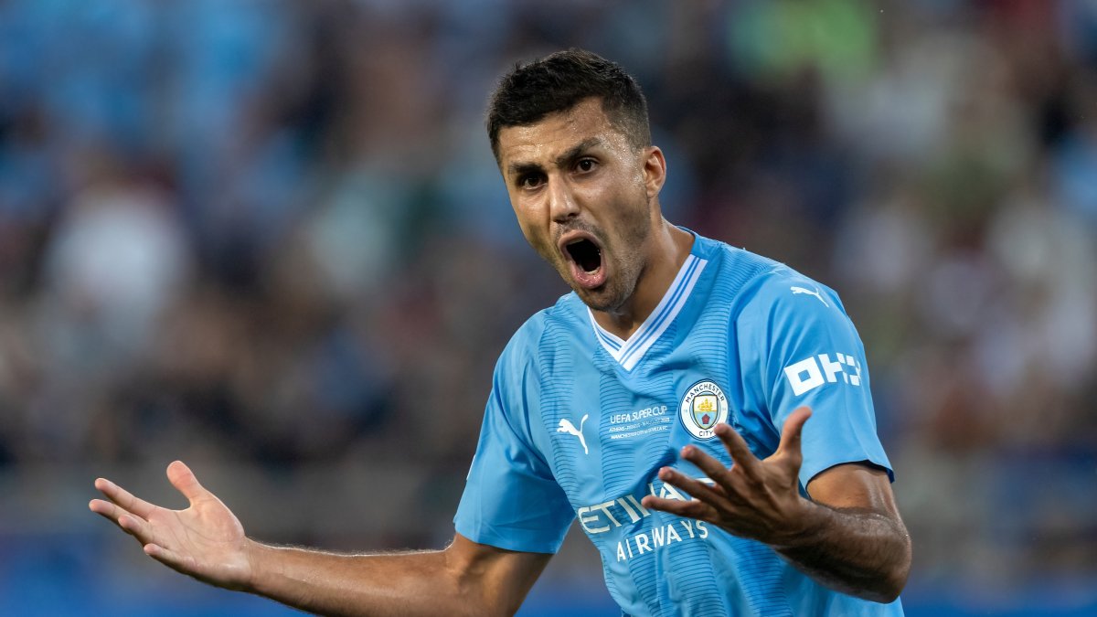 Manchester City&#039;s Rodrigo in action during the UEFA Super Cup Final match between Manchester City and Sevilla at Stadio Karaiskakis, Piraeus, Athens, Greece, Aug. 16, 2023. (Shutterstock Photo)