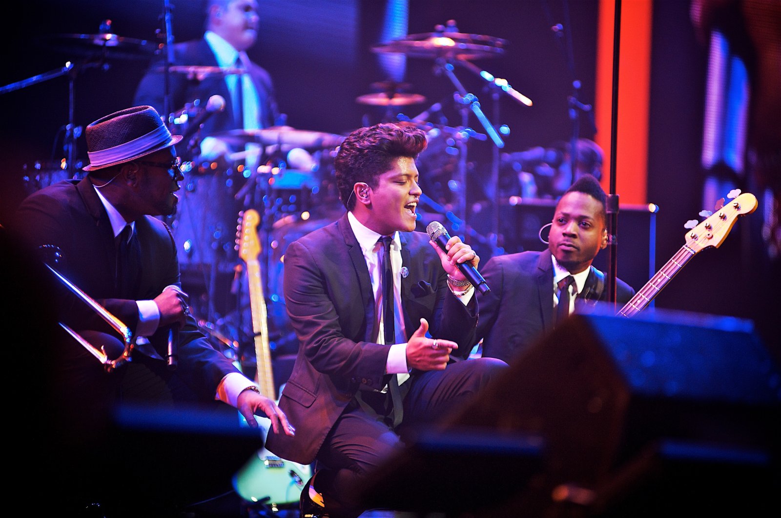 Bruno Mars performs at the inaugural iHeartRadio Music Festival at the MGM Grand Garden Arena, Las Vegas, Nevada, U.S., Sept. 23, 2011. (Shutterstock)