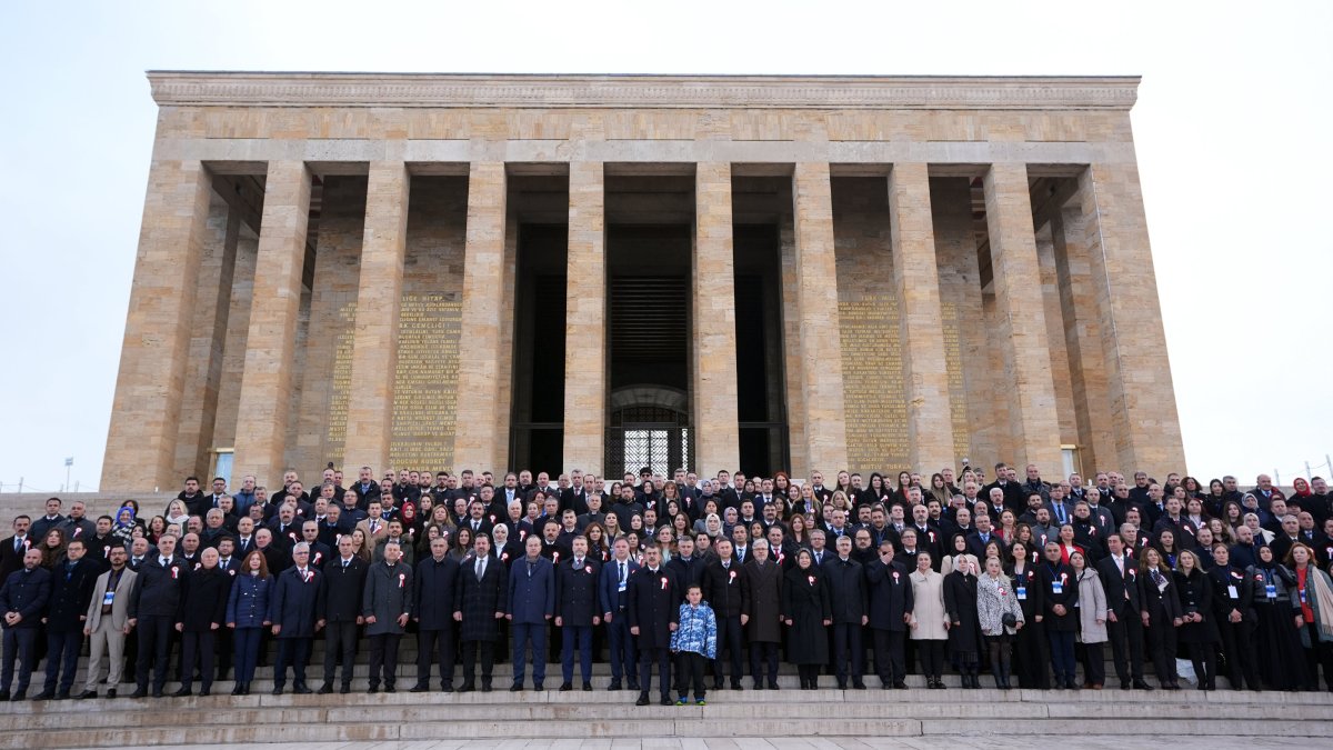 Teachers from all provinces of Türkiye mark Teachers&#039; Day at the Anıtkabir, Ankara, Türkiye, Nov. 24, 2024. (AA Photo)