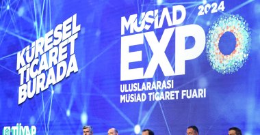 MÜSIAD head Mahmut Asmalı (C) delivers a speech during a news conference ahead of the MÜSIAD Expo 2024, Istanbul, Türkiye, Nov. 4, 2024. (AA Photo)