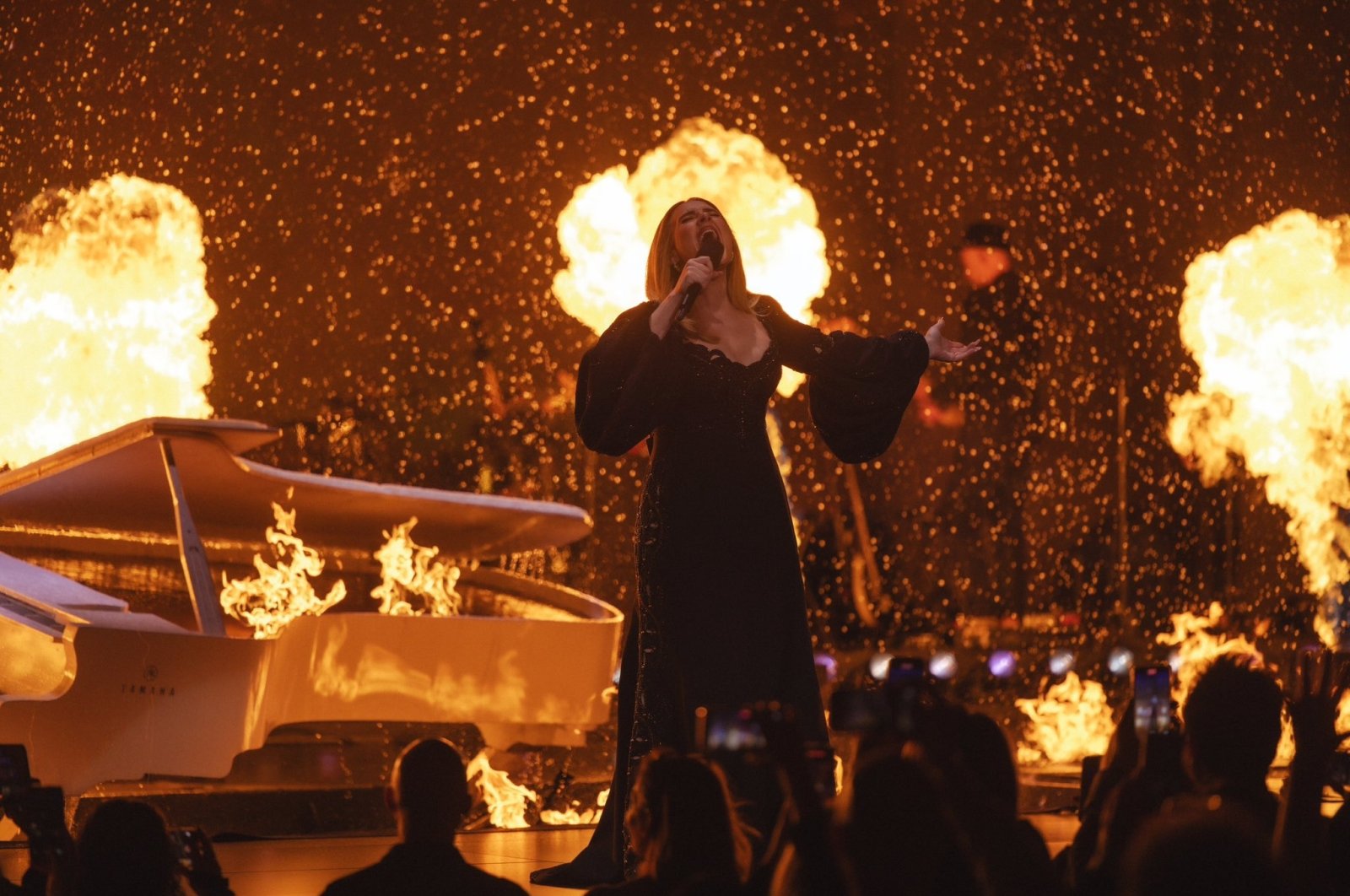 Adele performs her final concert in Las Vegas, U.S., Nov. 24, 2024. (DHA Photo)