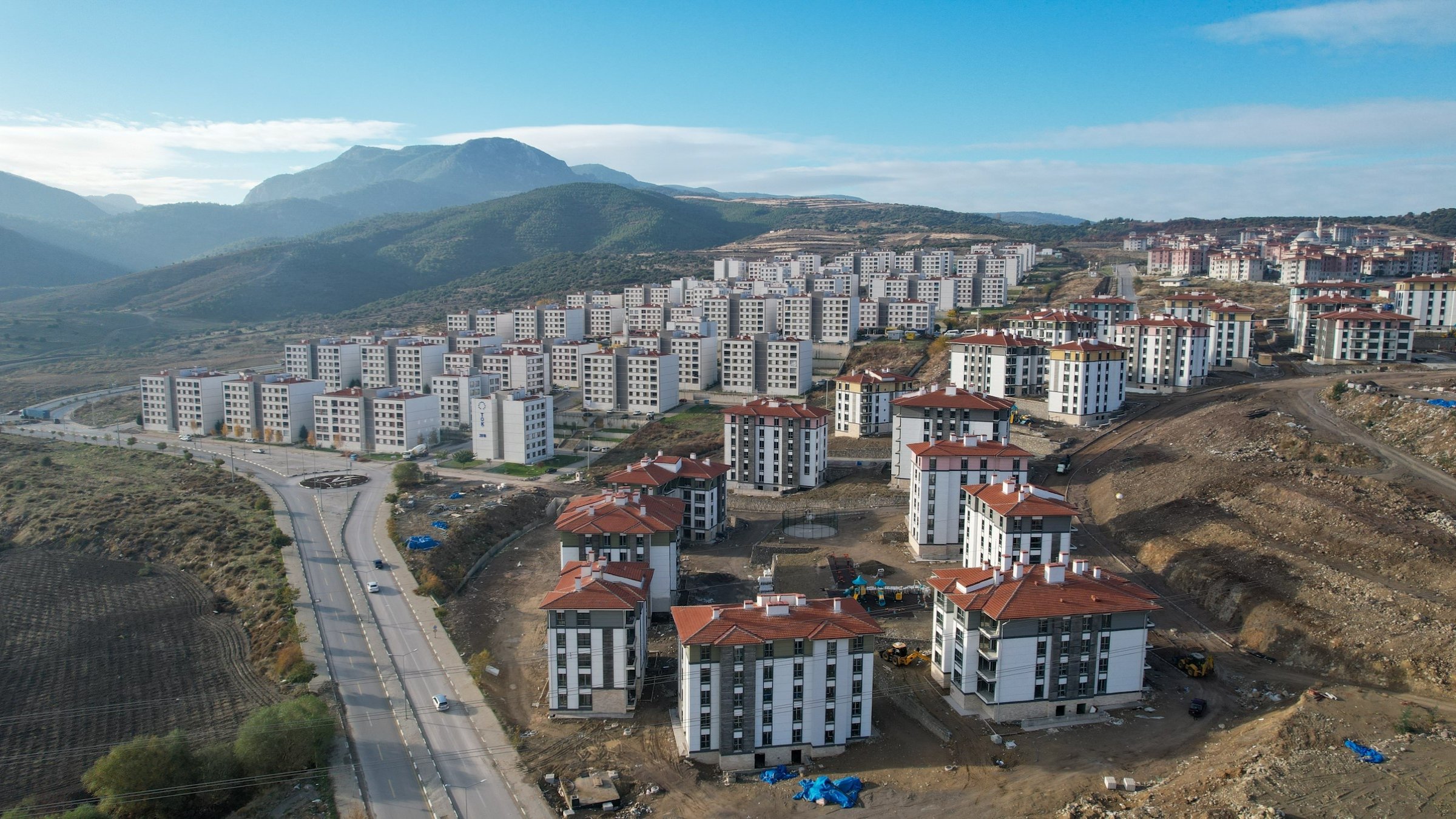 An aerial view shows the Akgedik neighborhood of Yunusemre district, where a “Chinatown” is expected to be built following BYD&#039;s investment, Manisa, western Türkiye, Nov. 26, 2024. (AA Photo)