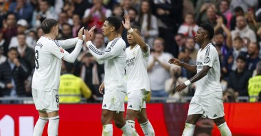 Real Madrid's midfielder Jude Bellingham (2nd L) celebrates a goal with teammates during the Spanish La Liga match between Real Madrid and Osasuna at Santiago Bernabeu Stadium, Madrid, Spain, Nov. 9, 2024. (EPA Photo)