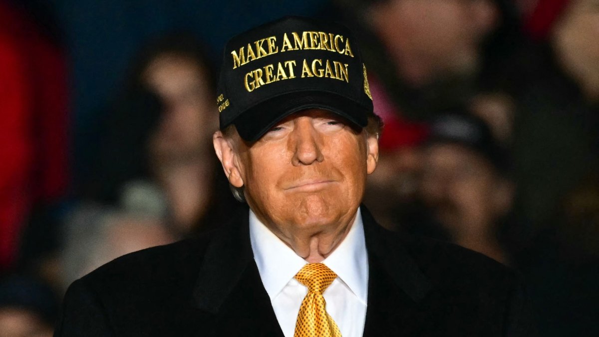 Republican presidential candidate and former U.S. President Donald Trump arrives at a campaign rally in Traverse City, Michigan, U.S., Oct. 25, 2024. (AFP Photo)