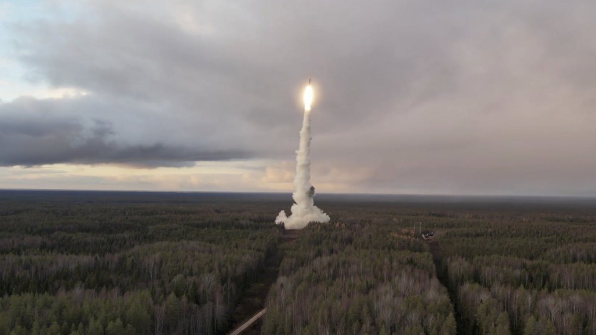 A still image taken from a handout video shows a Yars intercontinental ballistic missile being launched from the Plesetsk Cosmodrome, in Arkhangelsk Oblast, northwestern Russia, Oct. 29, 2024. (EPA Photo)