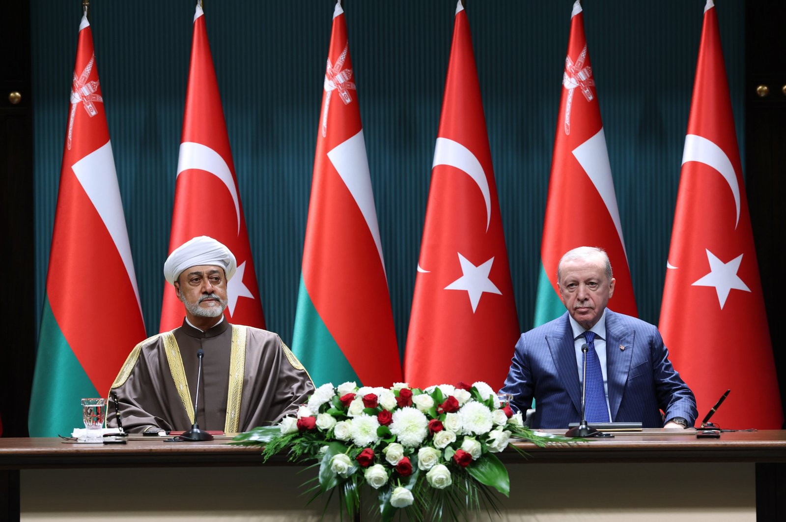 President Recep Tayyip Erdoğan and Oman&#039;s Sultan Haitham bin Tariq attend a ceremony in Ankara, Nov. 28, 2024. (AA Photo)