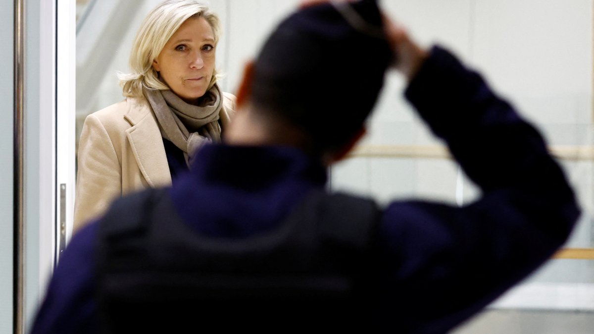 French far-right leader Marine Le Pen seen at a courthouse in Paris, France, Nov. 27, 2024. (Reuters Photo)