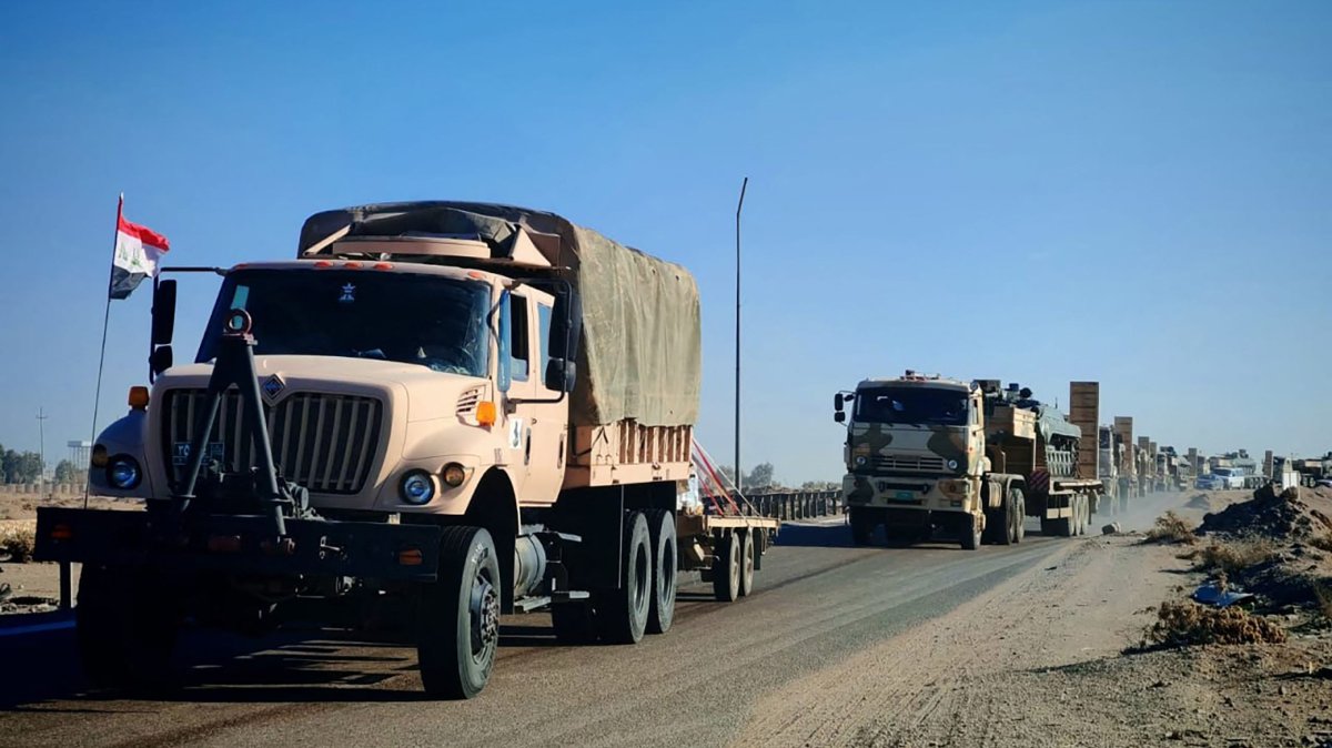 A handout picture released by Iraq&#039;s Defense Ministry shows Iraqi military equipment being transported toward the border with Syria on Dec. 2, 2024. (AFP Photo)