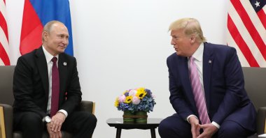 Russian President Vladimir Putin (L) and U.S. President Donald J. Trump (R) during their meeting on the sidelines of the G-20 leaders summit in Osaka, Japan, June 28, 2019. (EPA Photo)