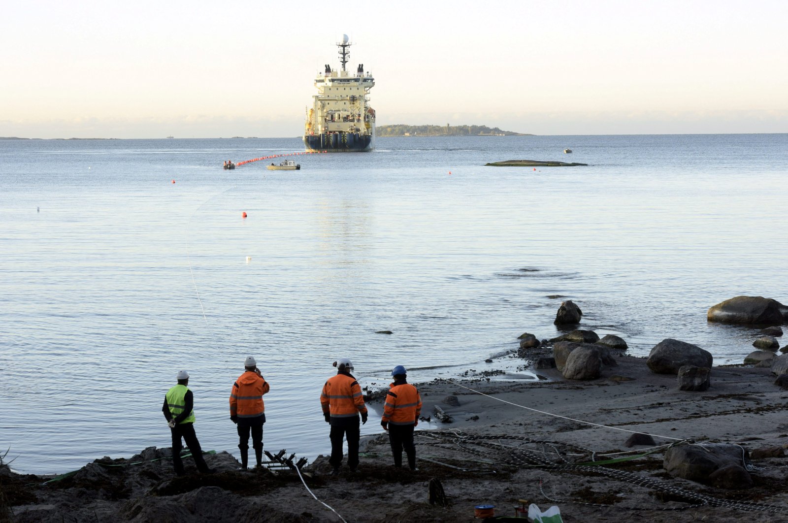 The C-Lion1 submarine telecommunications cable is being laid to the bottom of the Baltic Sea by cable ship Ile de Brehat on the shore of Helsinki, Finland, Oct.12, 2015. (Reuters Photo)