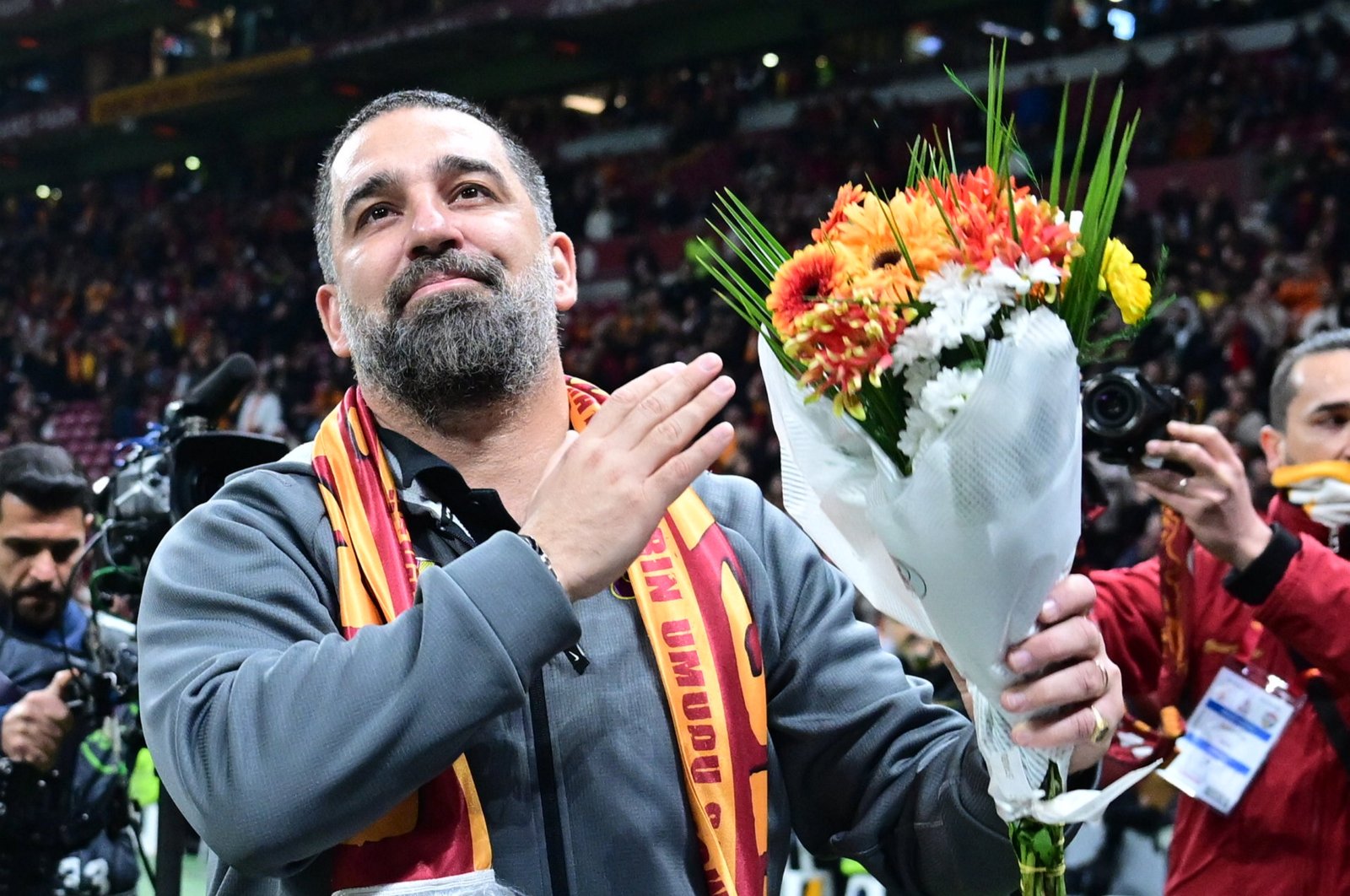 Eyüpspor&#039;s coach Arda Turan acknowledges fans before the Süper Lig against Galatasaray at the RAMS Park, Istanbul, Türkiye, Dec. 1, 2024. (AA Photo)