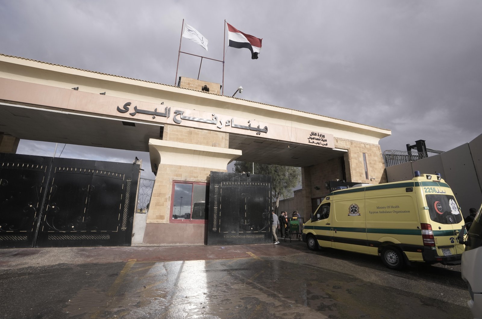 An Egyptian ambulance travels toward Gaza through the Rafah crossing port, Egypt, Nov.27, 2023. (AP Photo)