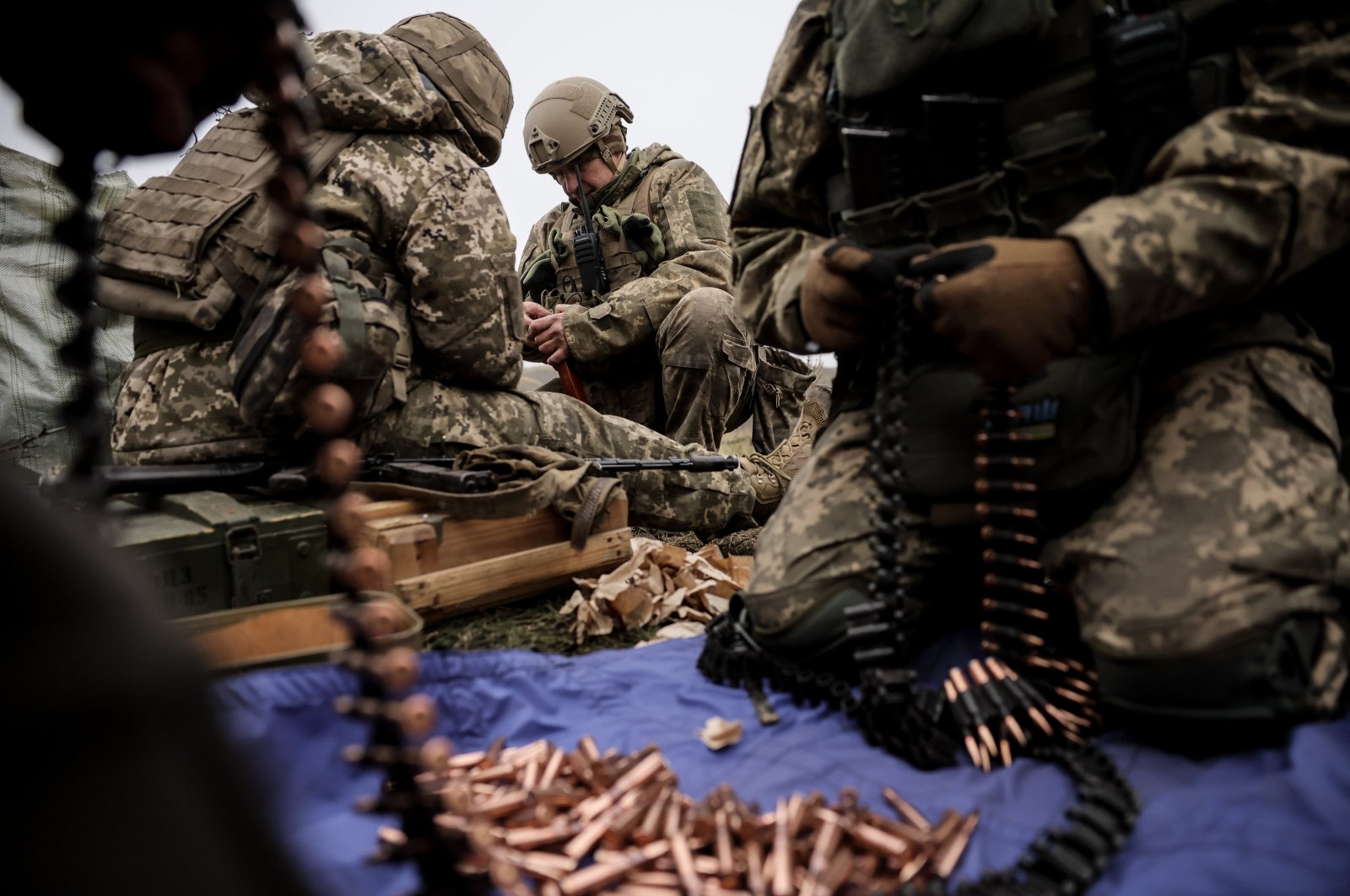 Servicemen handling ammunition during a drill at an undisclosed location in the Donetsk region, eastern Ukraine, Nov. 29, 2024. (Ukraine Armed Forces Press Service handout via EPA photo)