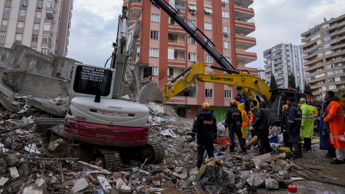 Earthquakes have claimed the lives of 150,000 people in Türkiye since 1900