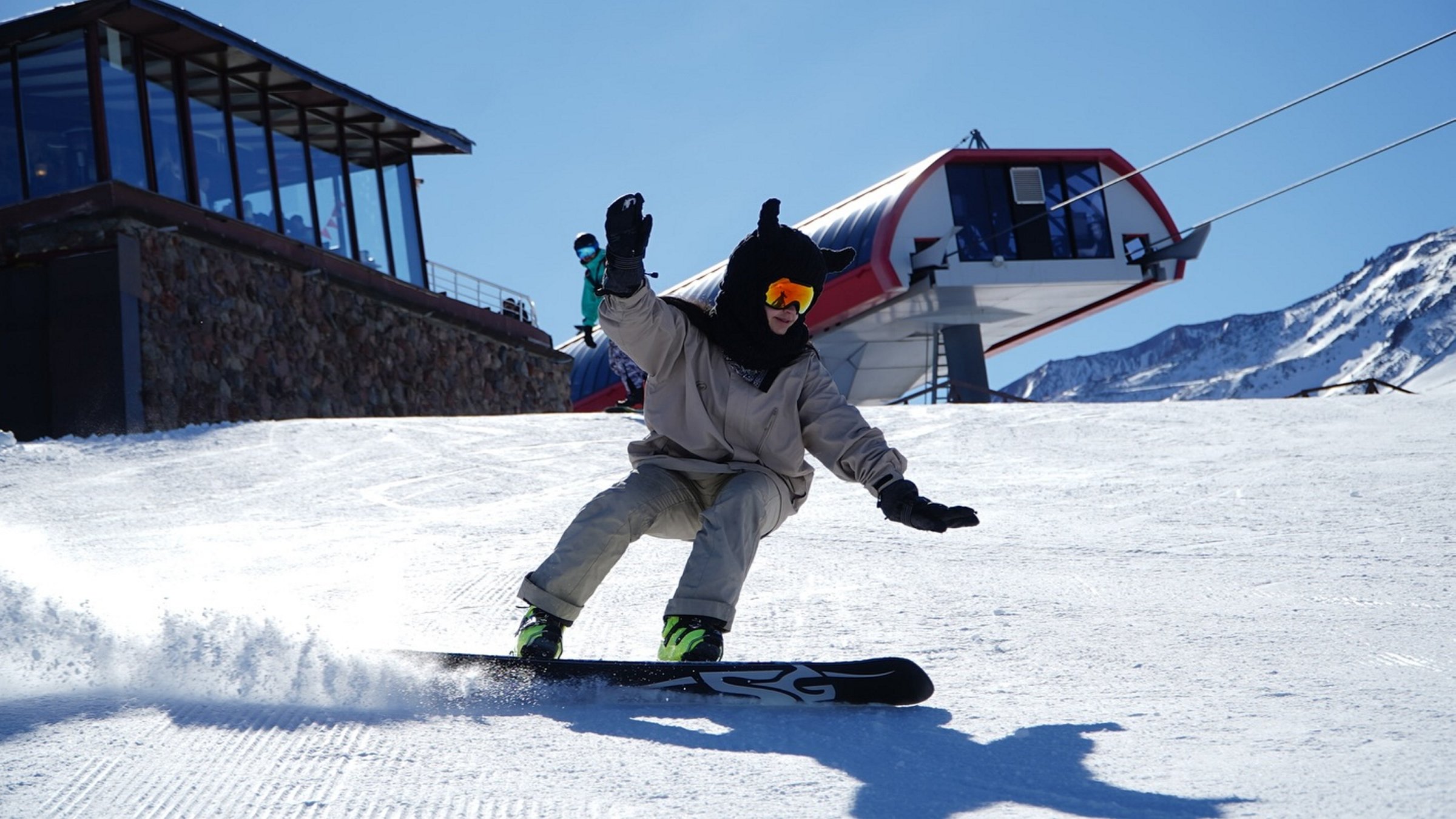 A skier glides down the slopes at the Erciyes Ski Resort in Kayseri, central Türkiye, Dec. 2, 2024. (AA Photo)