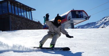 A skier glides down the slopes at the Erciyes Ski Resort in Kayseri, central Türkiye, Dec. 2, 2024. (AA Photo)