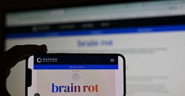 &quot;Brain rot” was chosen by a combination of public vote and language analysis by Oxford lexicographers. (AA Photo)