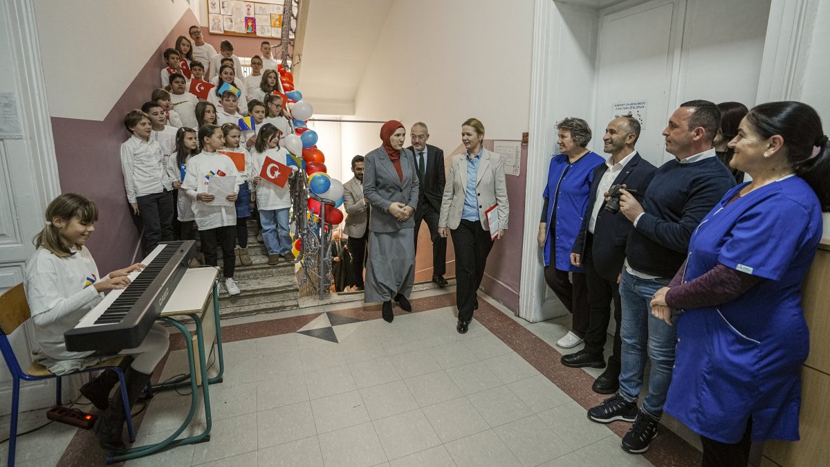 Students and officials participate the inauguration ceremony of the &quot;Sensory Perception Room&quot; at the Safvet Beg Basagic Elementary School, Sarajevo, Bosnia-Herzegovina, Nov. 3, 2024. (AA Photo)