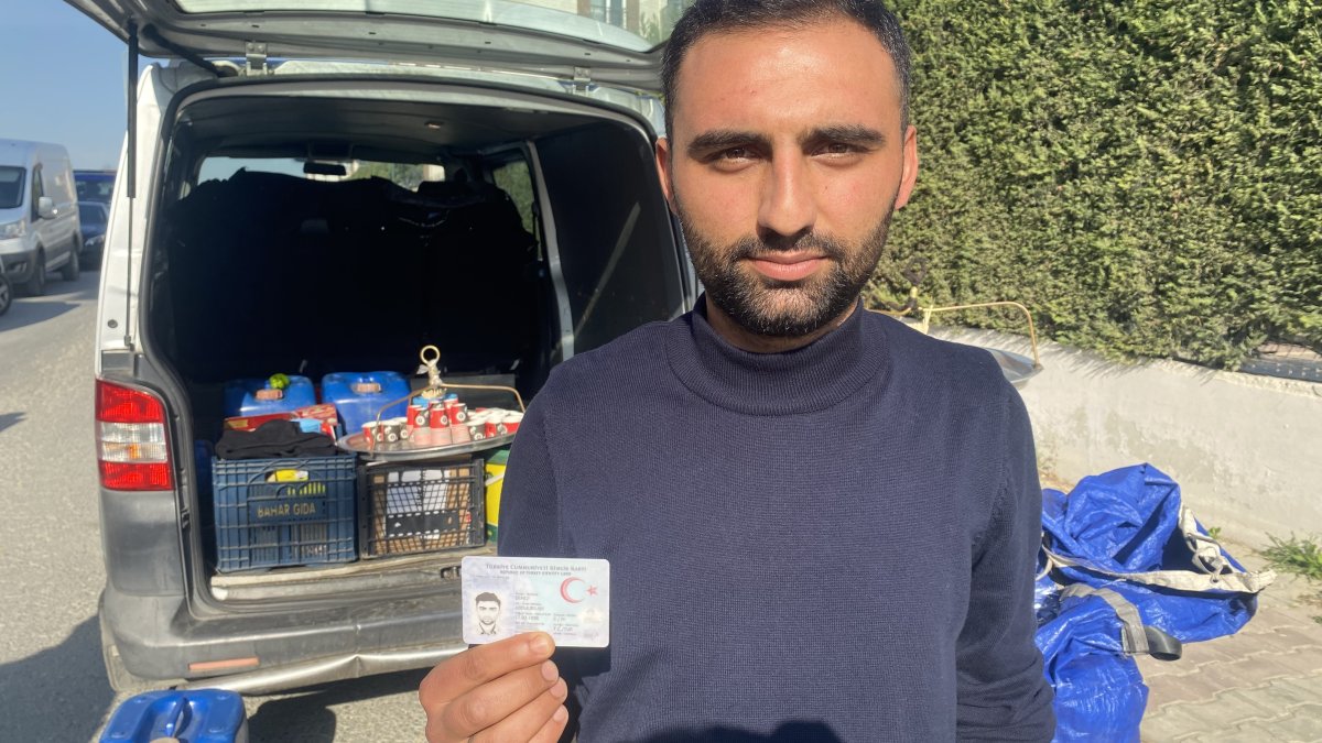 Abdulselam Deniz, a 26-year-old father of two, shows his &quot;too simple&quot; ID card in Büyükçekmece, Istanbul, Türkiye, Nov. 3, 2024. (IHA Photo)