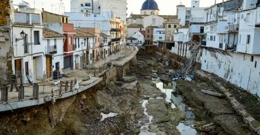 Flood-damaged homes line the river in Chiva, in the region of Valencia, Spain, Nov. 19, 2024. (AFP Photo)