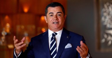 Denizbank Chief Executive Hakan Ates talks to the media following a signing ceremony in Istanbul, Türkiye, July 31, 2019. (Reuters Photo)