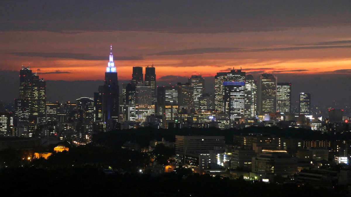 High-rise buildings are seen in the Shinjuku business district during sunset, Tokyo, Japan, May 31, 2018. (Reuters Photo)