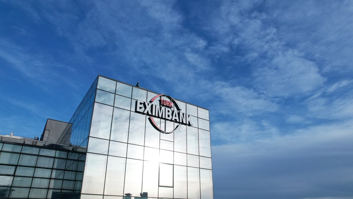 A general view of the building housing Türk Eximbank offices in Istanbul, Türkiye. (AA File Photo)