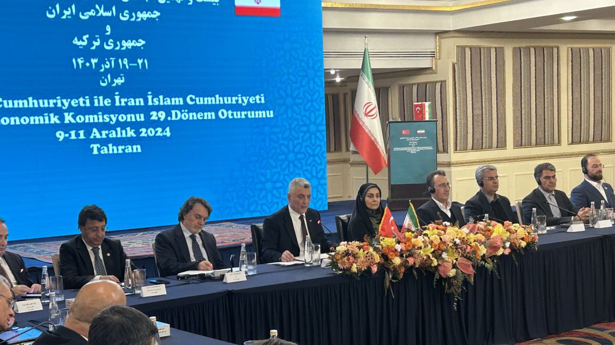 Turkish and Iranian officials attend the 29th Meeting of the Türkiye-Iran Joint Economic Cooperation Commission, Teheran, Iran, Dec. 11, 2024. (AA Photo)