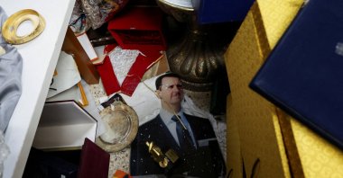  A view of personal souvenirs for Syria&#039;s Bashar Assad at one of the rooms at Presidential Palace known as Qasr al-Shaab &quot;People&#039;s Palace&quot;, after anti-regime forces seized the capital and ousted Assad, in Damascus, Syria Dec. 10, 2024. (Reuters Photo)