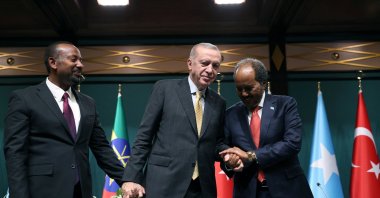 President Recep Tayyip Erdoğan poses with Somali President Hassan Sheikh Mohamud (R) and Ethiopian Prime Minister Abiy Ahmed (L) following a news conference, Ankara, Türkiye, Dec. 11, 2024. (Reuters Photo)