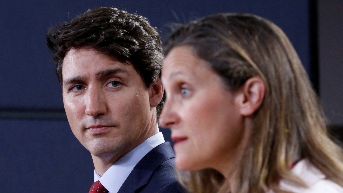 Canada&#039;s Prime Minister Justin Trudeau listens to then-Foreign Minister Chrystia Freeland during a news conference in Ottawa, Ontario, Canada, May 31, 2018. (Reuters File Photo)