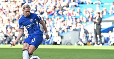 Chelsea's Ukrainian midfielder Mykhailo Mudryk in action during the English Premier League football match between Chelsea and Burnley at Stamford Bridge, London, U.K., March 30, 2024. (AFP Photo)